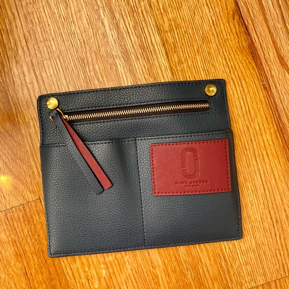 Marc Jacob’s Handbag - Picture 6 of 8